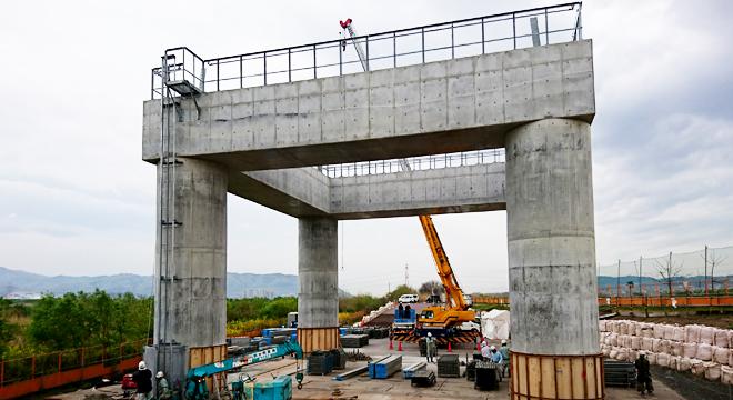 鈴木興業株式会社