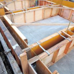 株式会社多賀組