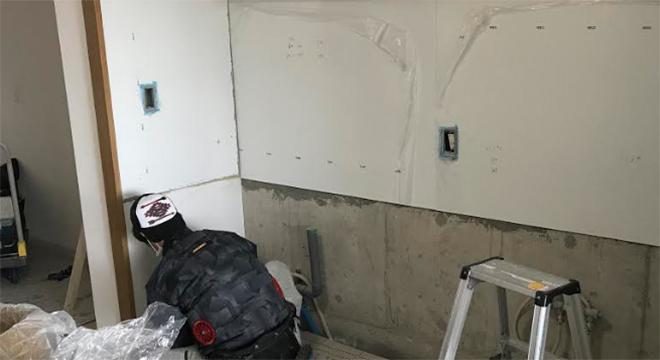 和泉建装株式会社